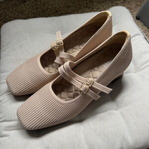 Elegant Beige Mary Jane Heels